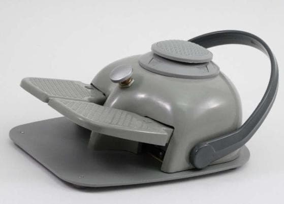 Pedal Multifuncional Gris